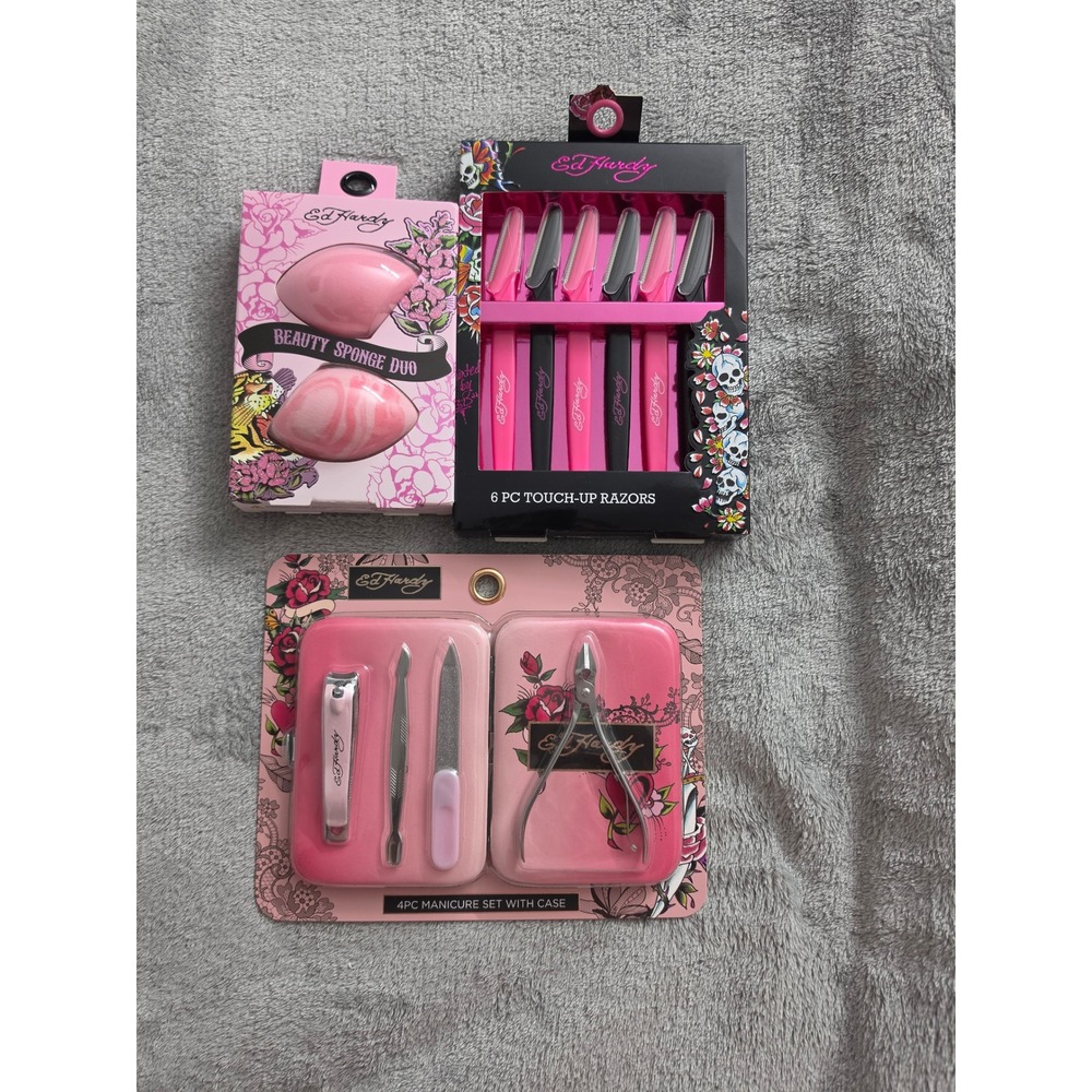 Ed Hardy Beauty Bundle Manicure Set Touch-Up Razors and Beauty Sponge Duo Pink